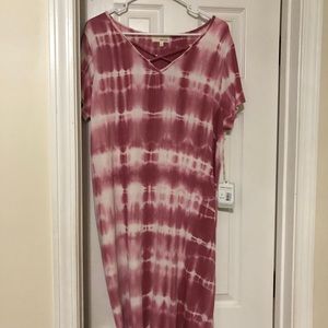 CUTE T-SHIRT DRESS!